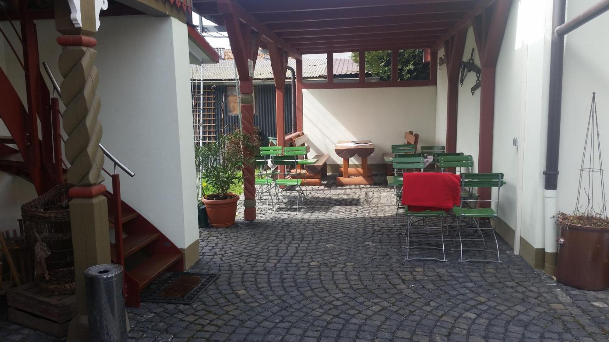 Streufdorf Cafe Im Hof- Bed & Breakfast מראה חיצוני תמונה